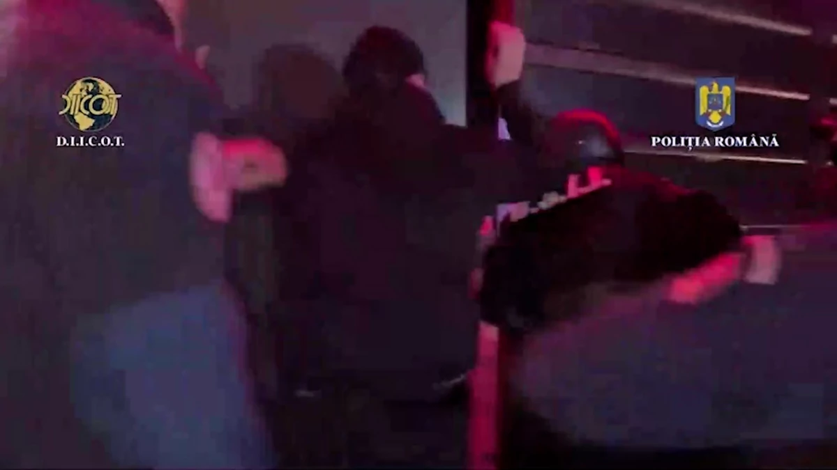 ВИДЕО Ова се таткото и мајката кои му ставале на детето памук во уста за да не вреска кога ќе го тепаат
