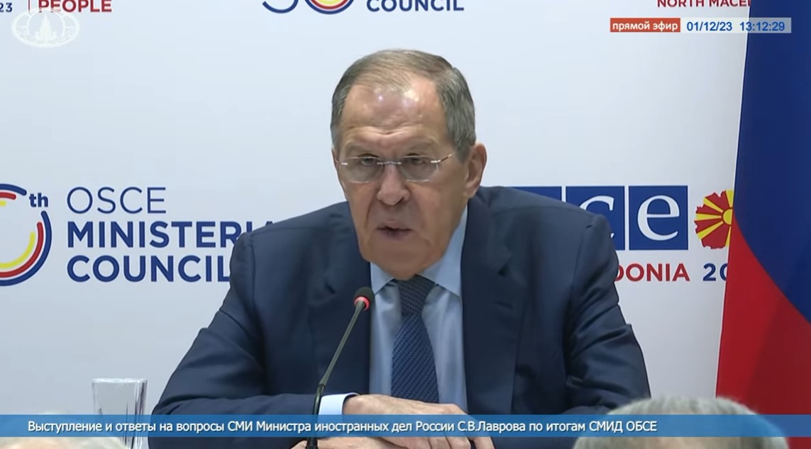 Путин го одликуваше Лавров на неговиот 75-ти роденден со Орденот Свети Андреј Првоповикан