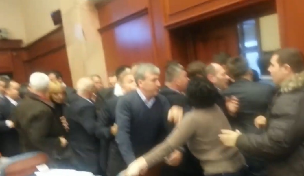 11 години од „црниот понеделник“, денот кога беше прегазена демократијата
