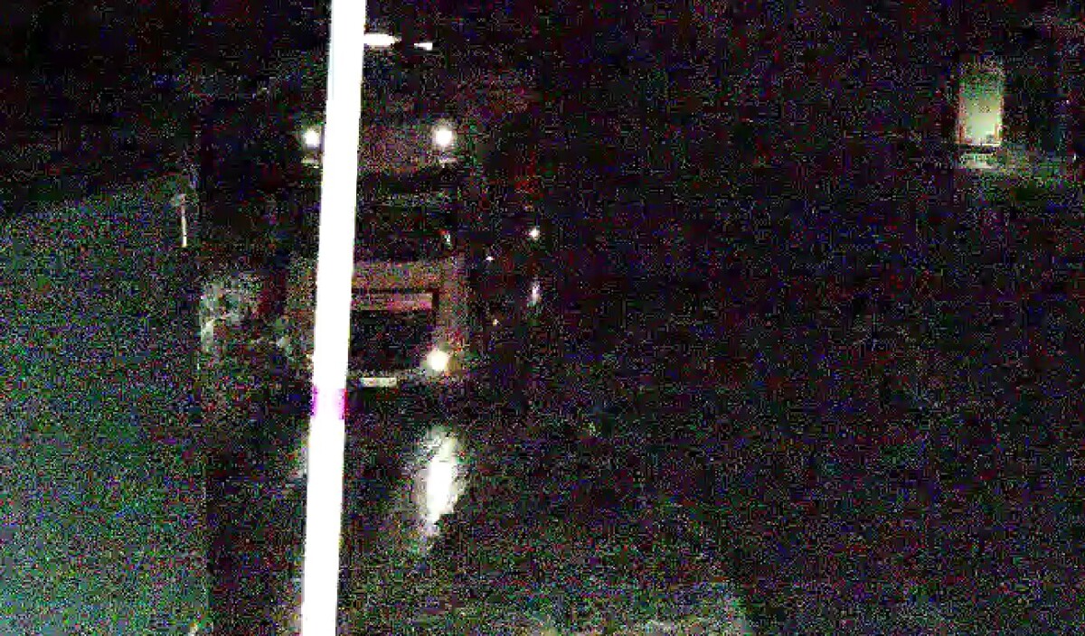 Долги колони од камиони чекаат за влез во земјава на преминот Ѓуешево -Деве Баир