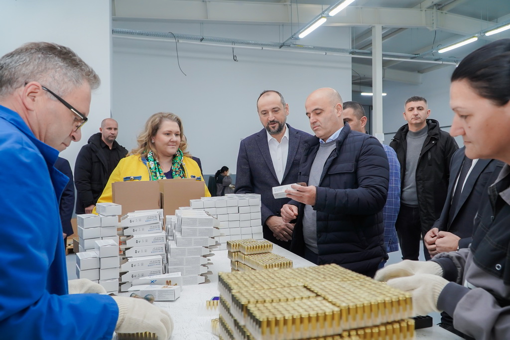 Петровска: Заедно со АТС ќе го развиваме првиот македонски дрон