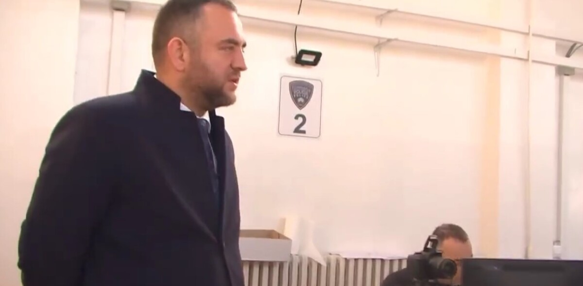 ВИДЕО: Министерот Тошковски го посети пунктот „Пролет“, граѓаните му се пожалија дека дошле во 4 сабајле!