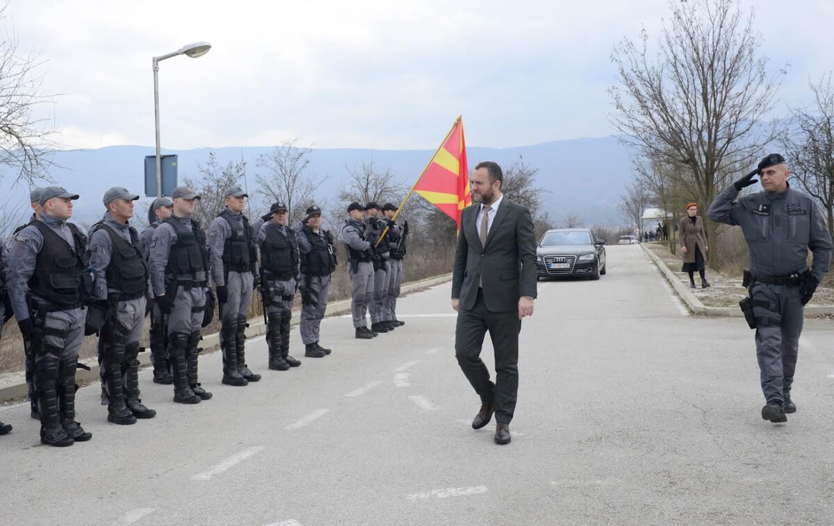 ВИДЕО Тошковски во посета на Единицата за интервентна полиција при СВР Скопје