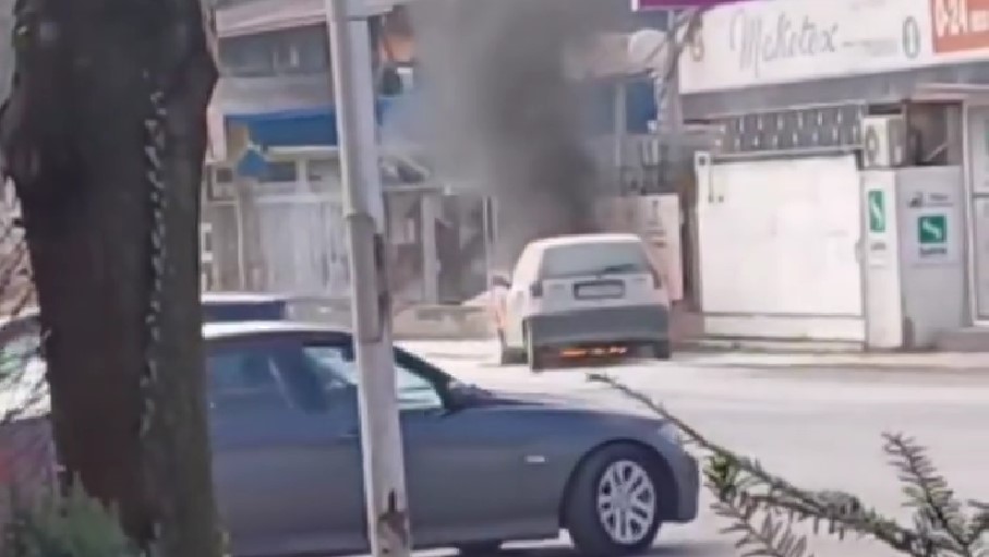 ВИДЕО: Запалено возило во Карпош
