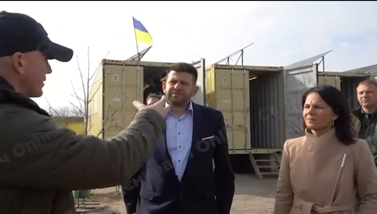 ВИДЕО Руски дрон ја следеше германската министерка во Украина, набрзо ја заврши посетата!