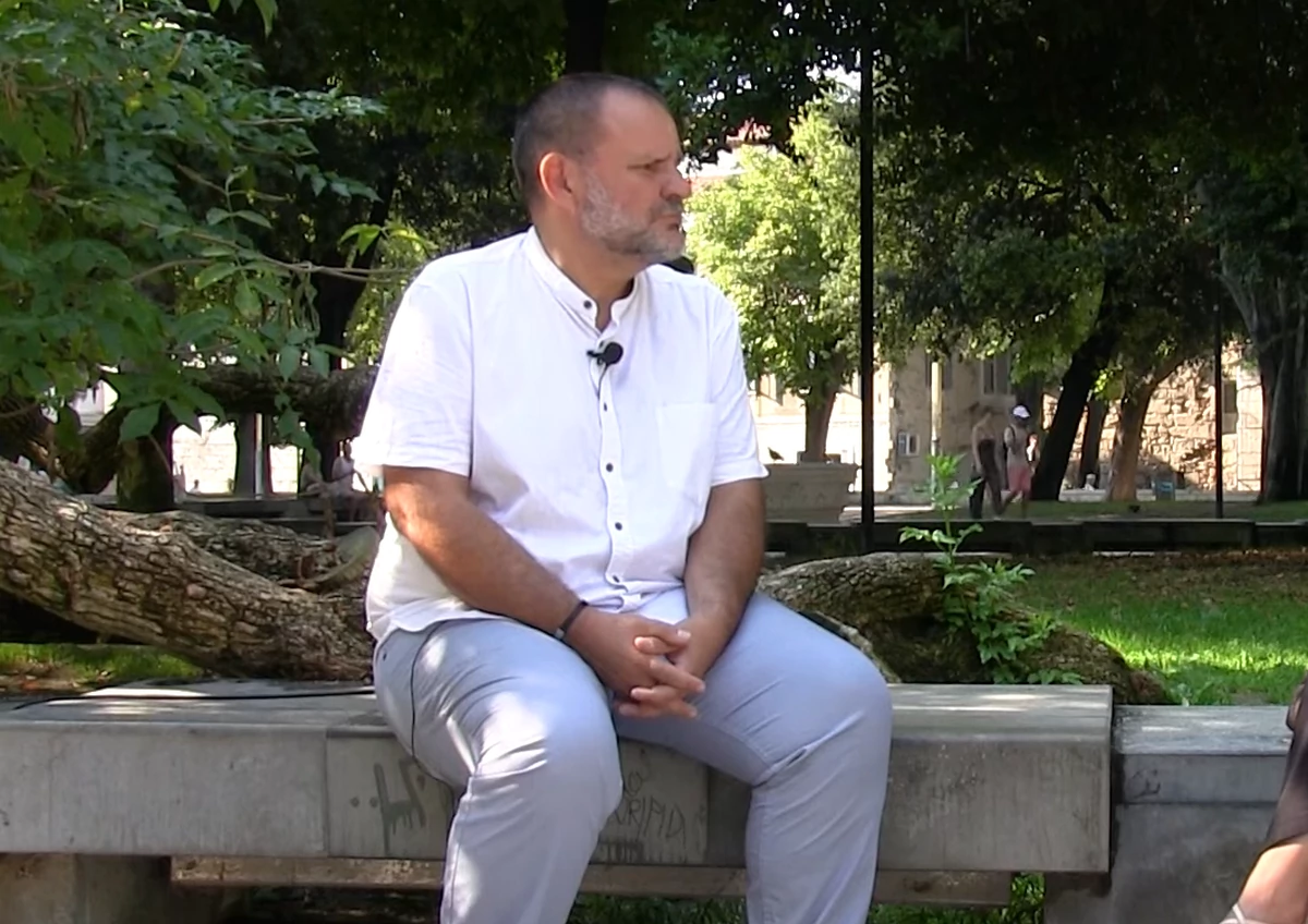 Томислав се жали на платата од 3.000 евра: „За еден месец во Даблин заработив речиси ТРИ ПАТИ ПОВЕЌЕ“.