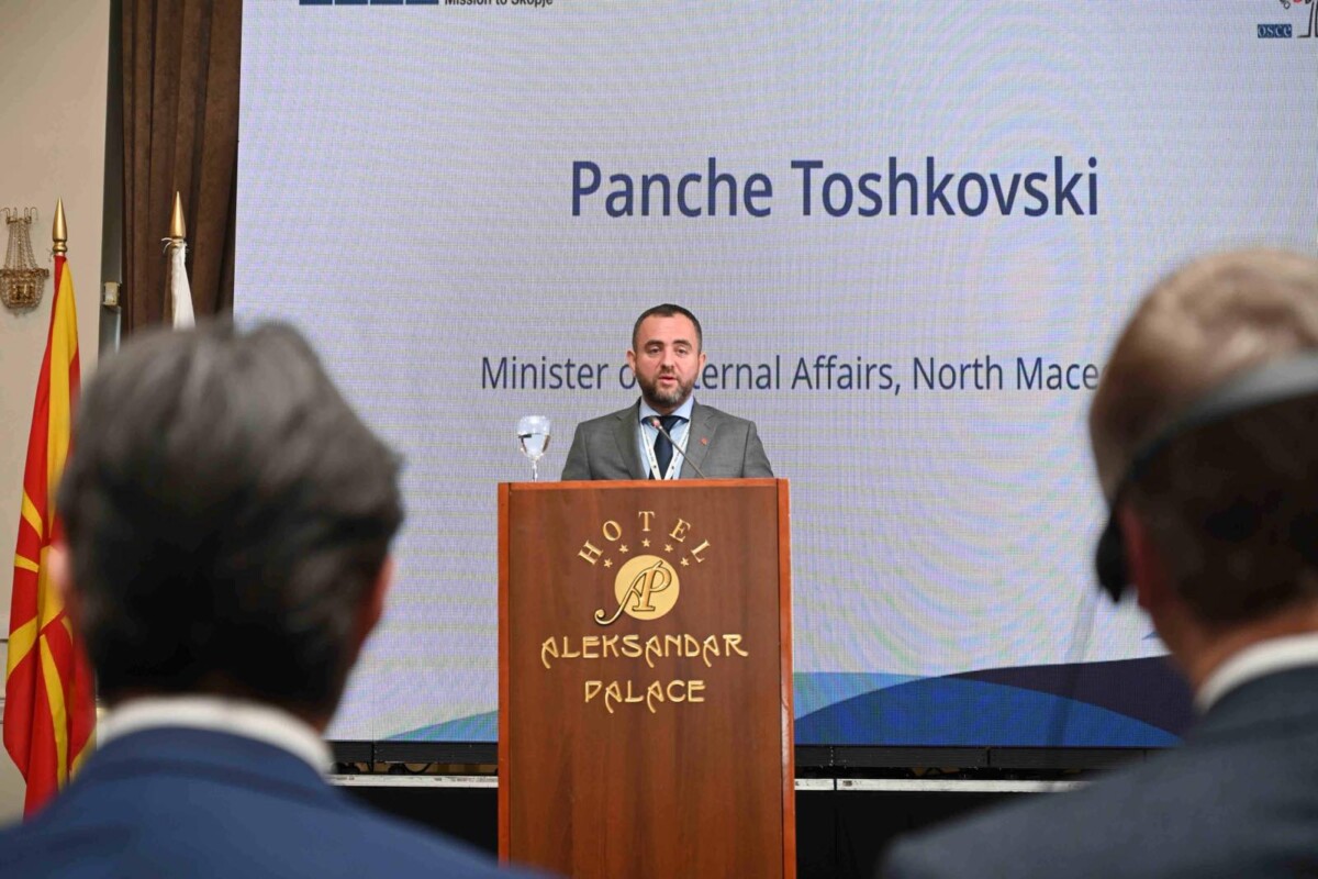 ВИДЕО Тошковски се обрати на Регионалната конференција за род и безбедност во Скопје