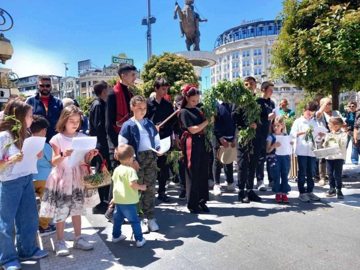 Лазаровите каланди одекнаа во Скопје