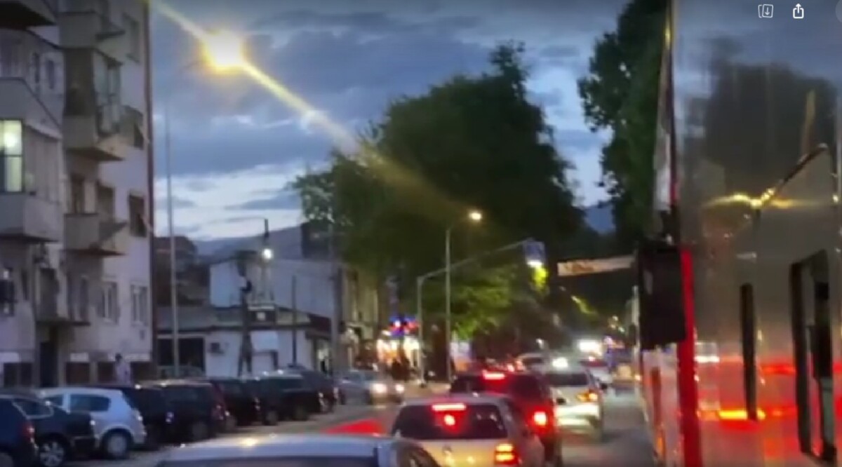 Детали од полицијата: Две лица повредени во сообраќајка во Чаир