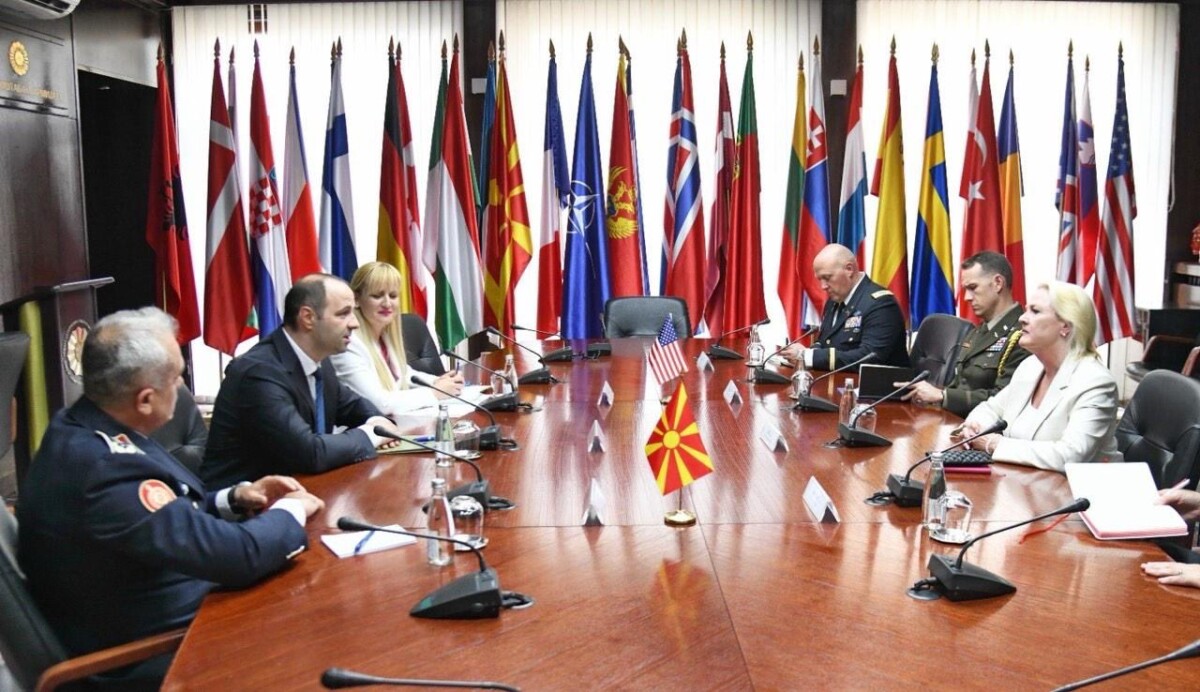 Агелер на средба со Мисајловски