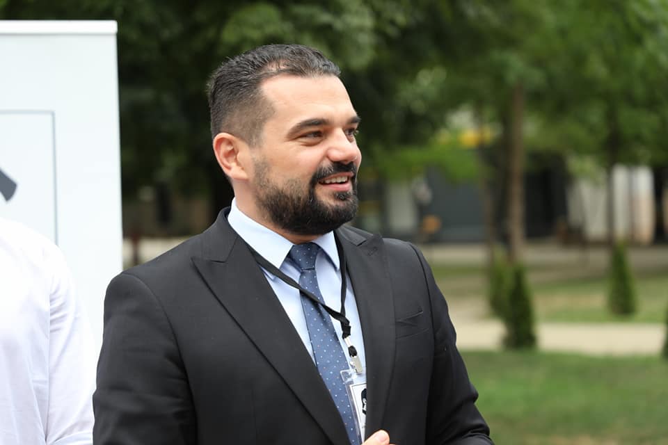 Лога: Ако сакаме да ја зачуваме унитарноста, мора да има легитимен претставник на Албанците во власта 