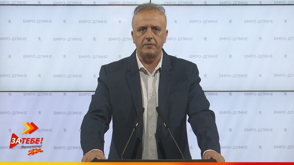 Јаревски: Од авион се гледа дека одлуките на Пајазити се мотивирани, а не според закон!