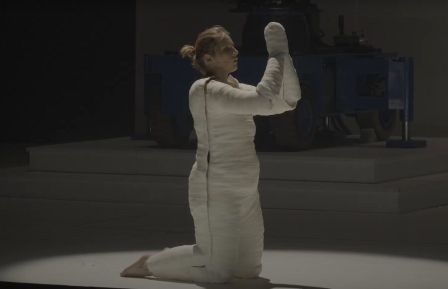 Операта ја шокираше публиката, побараа лекарска помош: Несимулирани сексуални односи и вистинска крв на сцената на театарот
