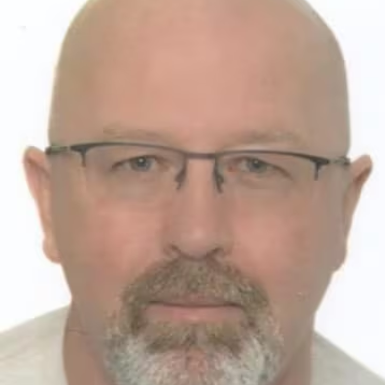 ДВОЈНИОТ УБИЕЦ ПРОНАЈДЕН МРТОВ: По неколкудневна потера во Австрија, телото на криминалецот е пронајдено во автомобил