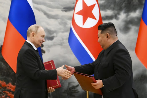 Кремљ: Русија ја разгледува можноста за средба меѓу Путин и Ким Џонг Ун во Кина