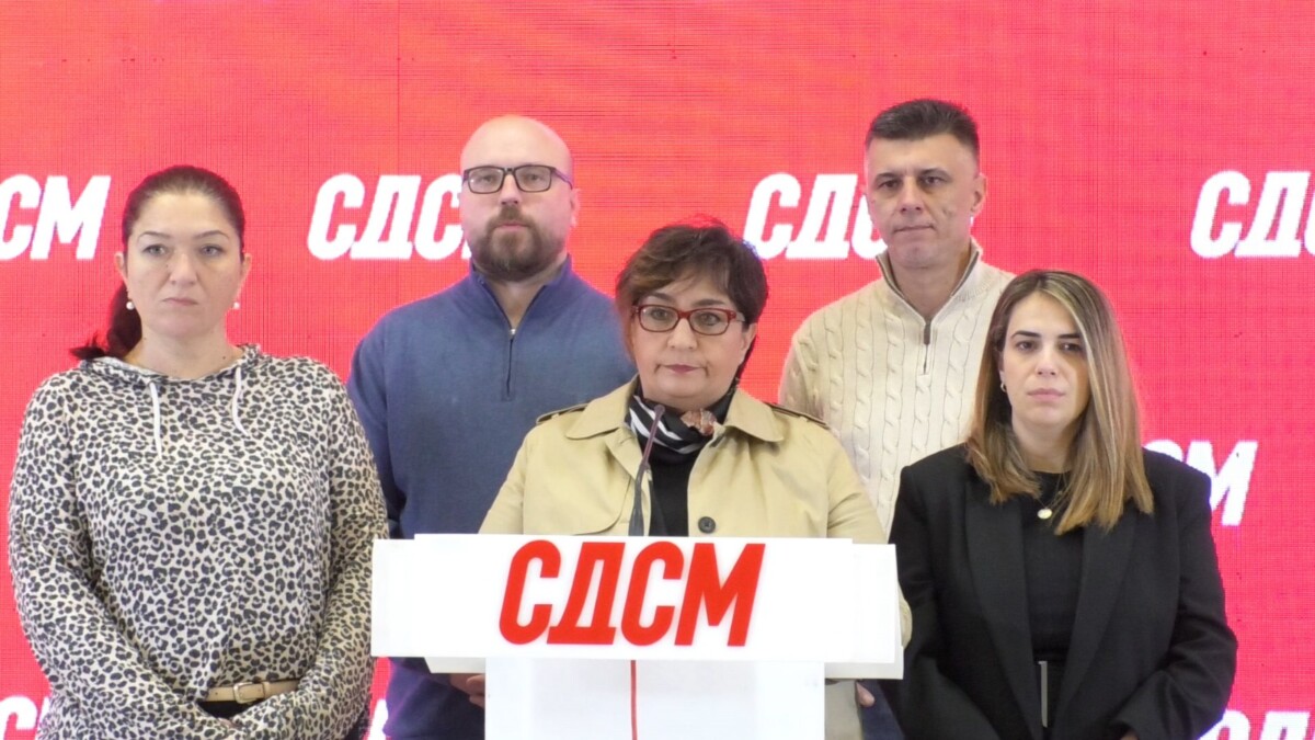 СДСМ: Хаосот во Скопје продолжува, Славевски и ДПМНЕ го окупираа советот
