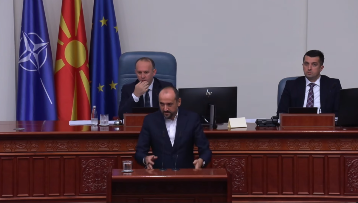 Битиќи: Зошто Владата ја занемарува правичноста во зголемувањето на платите?