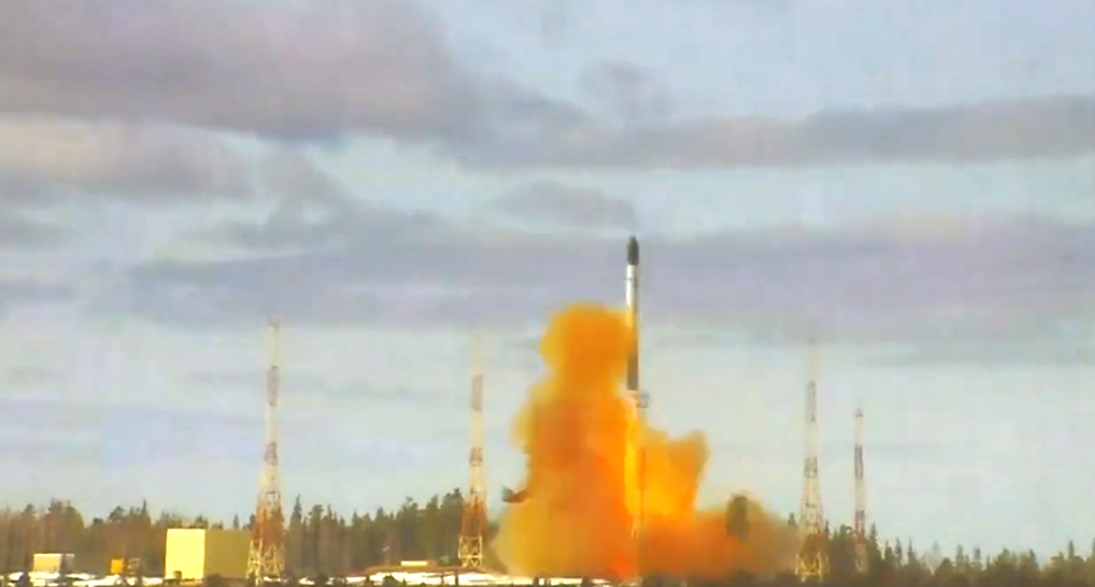 ВИДЕО: „Сармат“ со низок старт: Само една ракета како 800 Хирошими