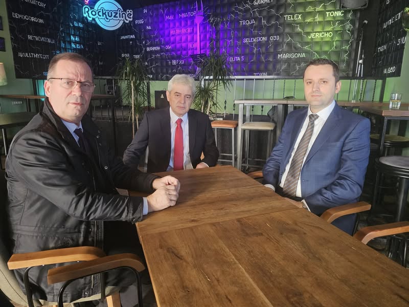 И Али Ахмети замина во Косово, која е причината?