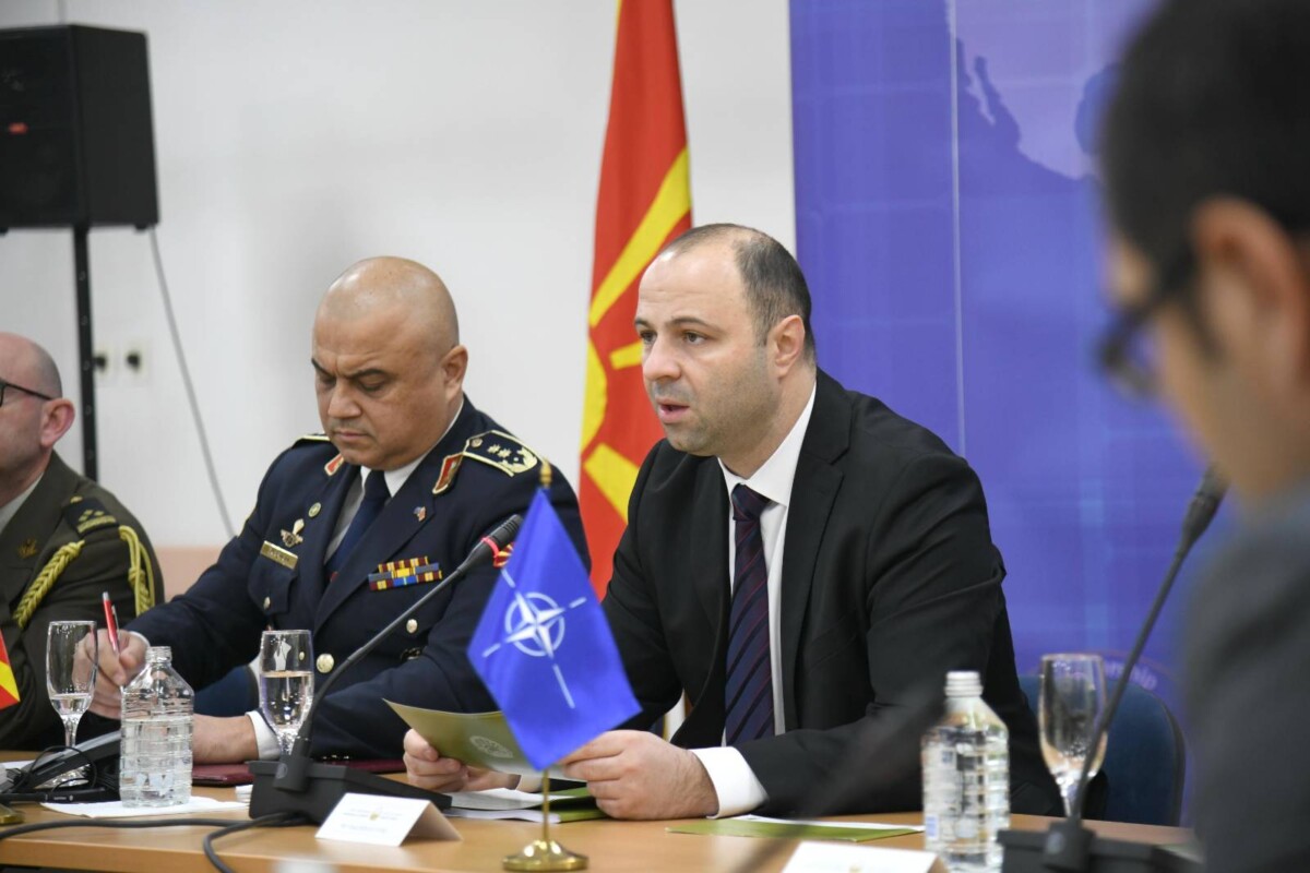 Мисајловски од годишен брифинг на одбранбени аташеи: Имаме една цел пред нас, а тоа е мирот, стабилноста и демократијата