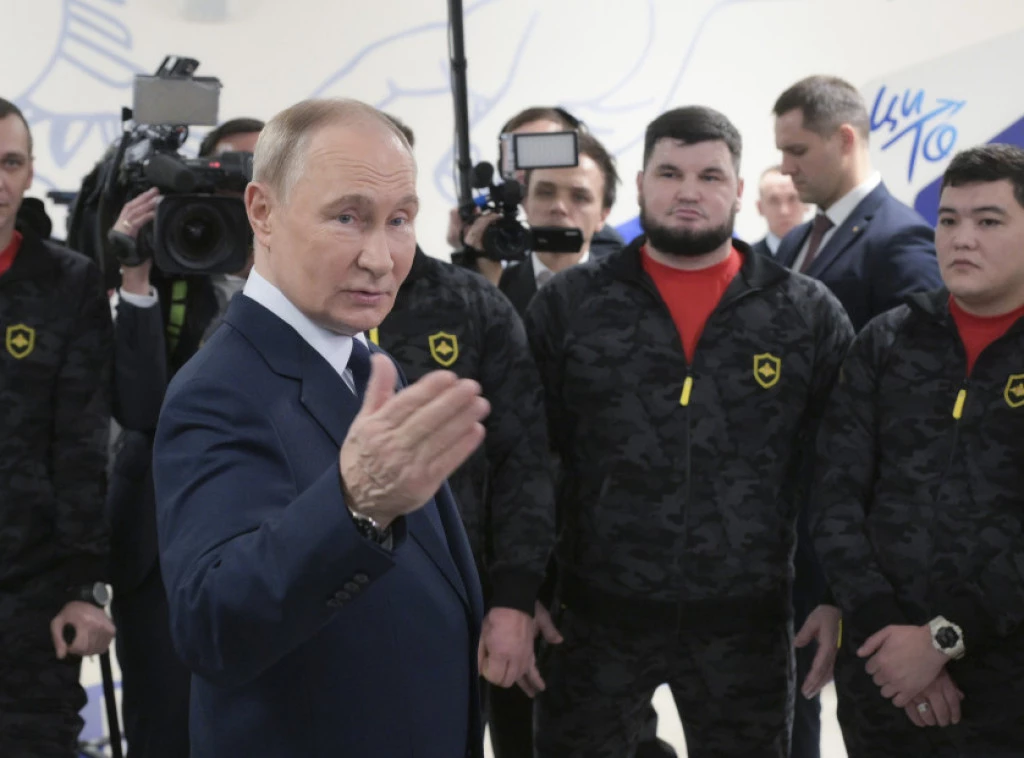 Путин разговараше со ранети руски војници: Ви благодарам што ги браневте руските интереси