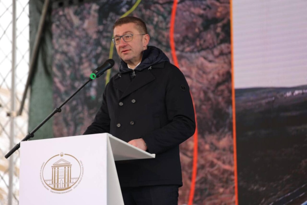 Мицкоски на отворањето на делницата Градско-Дреново: Дела, а не зборови!