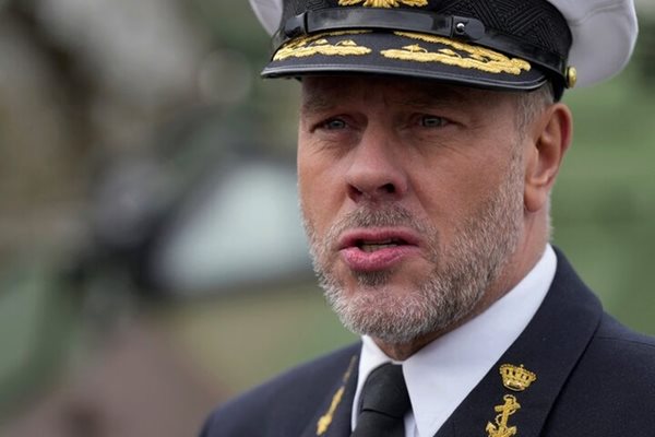 НАТО ја презема координацијата на американската воена помош за Украина