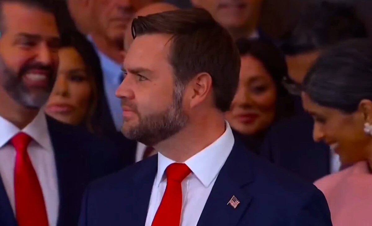 ФОТО: Потпретседател на Трамп ќе биде Џеј-Ди Венс, политичар и адвокат!