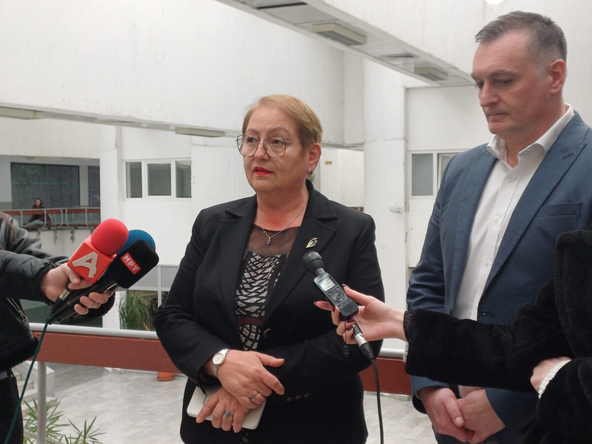 Јаневска: Спроведуваме истражување за вработливоста на македонските студенти, податоците ќе помогнат за нови политики во високото образование