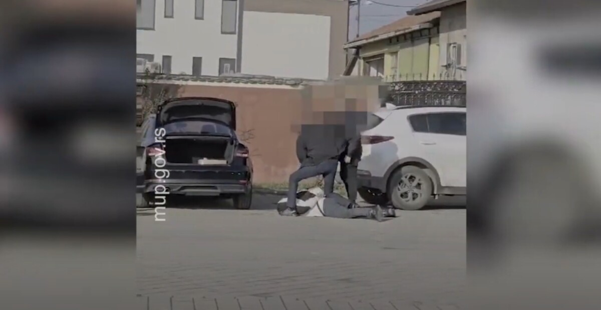 Заврши акцијата „Вардар“: При претрес пронајдени огромни суми пари – уапсени 10 лица!