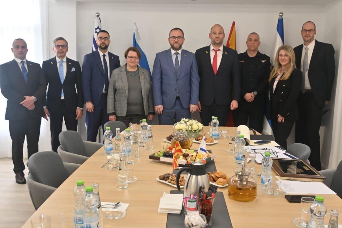 Тошковски во посета на Израел: Го зајакнуваме партнерството меѓу Македонија и Израел во доменот на безбедноста