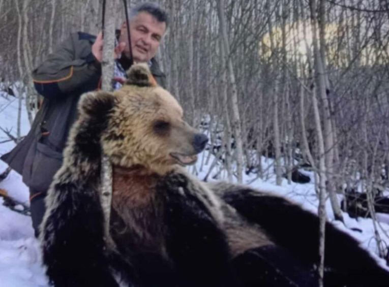 Извршен е распит и претрес на Сашо Дранго, во тек е и вештачење на мобилниот телефон