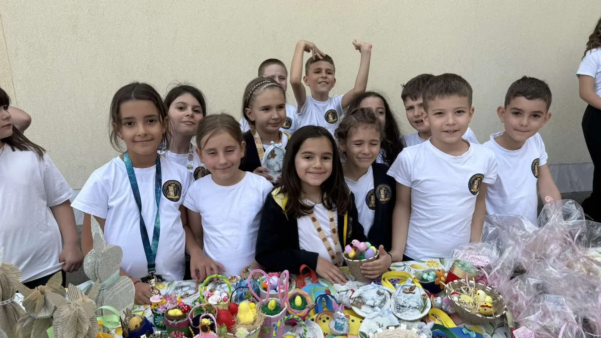 Учениците од Софија собраа над 2.5 илјади евра за настраданите во пожарот во Кочани, Република Македонија