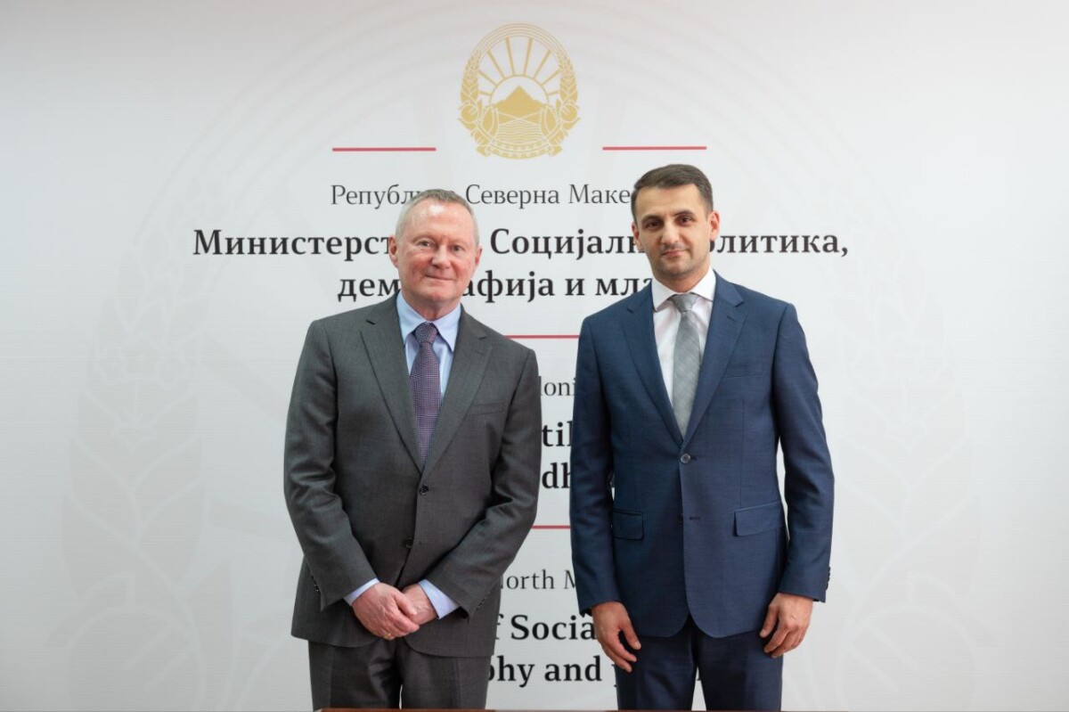 Заменик министерот Велковски во средба со комесарот за човекови права на Советот на Европа О’Флаерти: Инклузијата на Ромите во фокусот