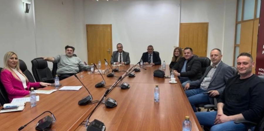 Формирана нова првостепена комисија за лекување во странство