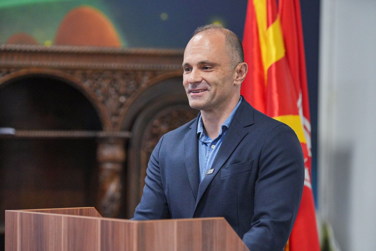 Филипче: Македонскиот јазик е нашиот идентитет!