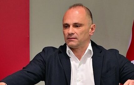 Филипче: Со ново задолжување од 6 милијарди евра јавниот долг ќе надмине 115% од БДП