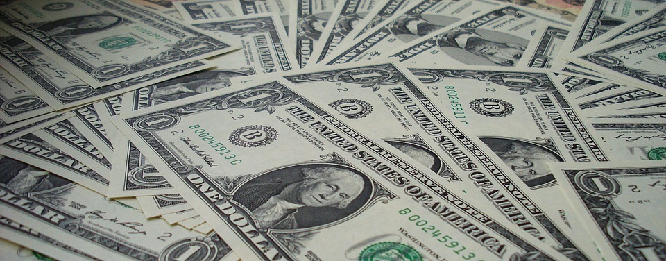 Шест непознати лица заработија 1,2 милиони долари обложувајќи се на напад врз Иран