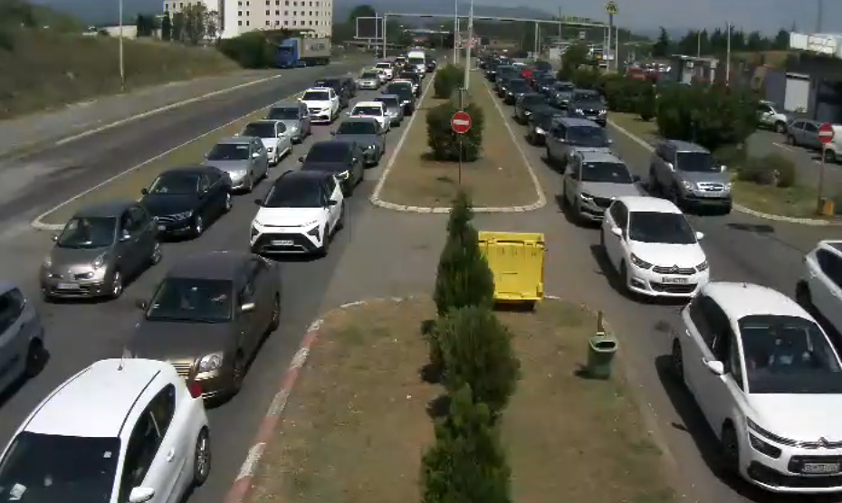 Гужви на границите – најмногу се чека на Богородица