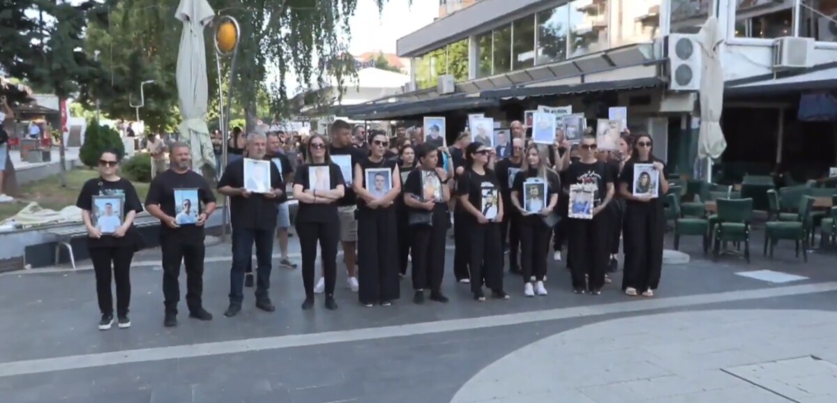 Родителите на загинатите во „Пулс“ побараа правда на 20. Марш на ангелите во Кочани