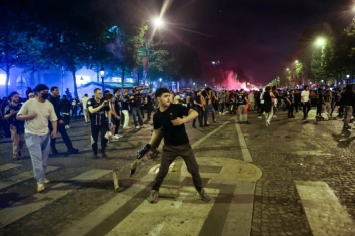 Насилни прослави во Париз по победата на ПСЖ: 294 уапсени, оштетени еврејски институции