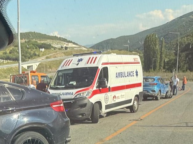 ФОТО Тешка сообраќајка пред ГП Блаце!