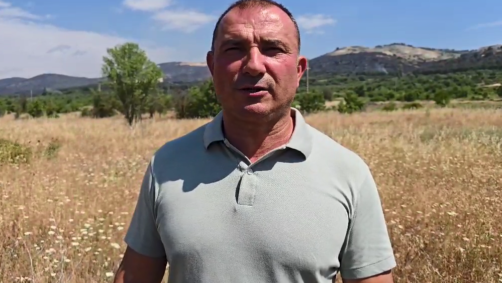 Ангелов: Некој утрово се обидуваше да го реактивира пожарот во Чучер Сандево кој е под контрола – не е точно дека изгореле три куќи синоќа!