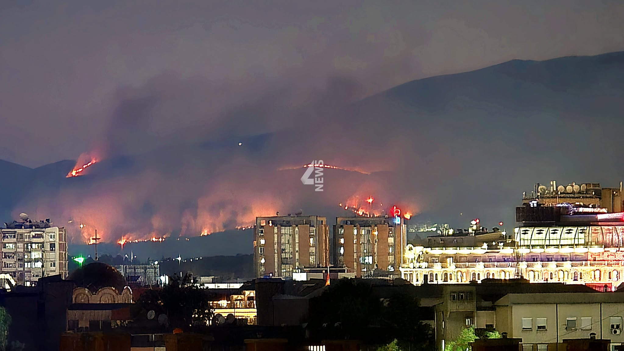 Состојба со пожарите до 21:00 часот: 10 активни пожари, 19 изгаснати и еден локализиран