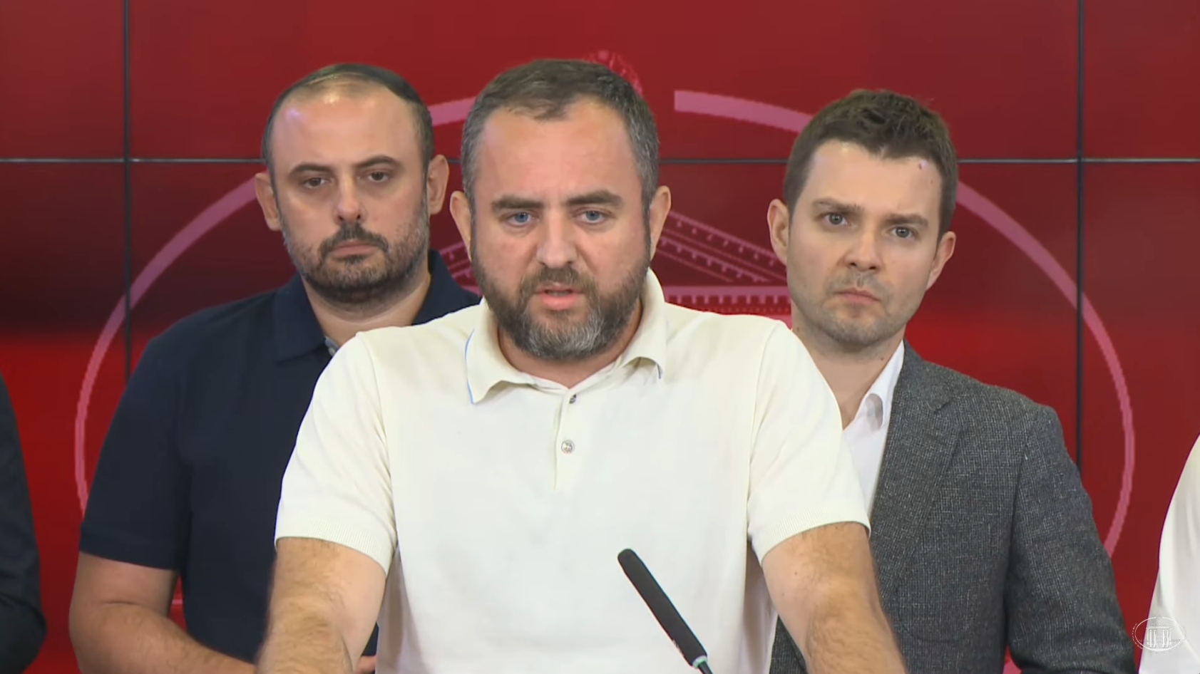 Тошковски: Пожарите не се случајни – можно е сценарио со целна инфраструктура, се води предистражна постапка