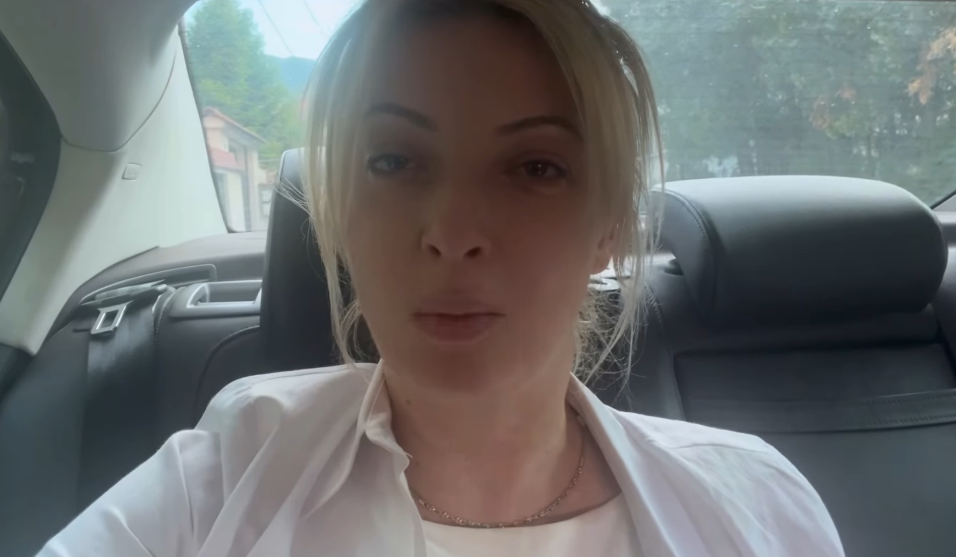 Се огласи и Арсовска за снимката од Чаир: Не им се гледаат БОКСОВИТЕ И ШАМАРИТЕ!
