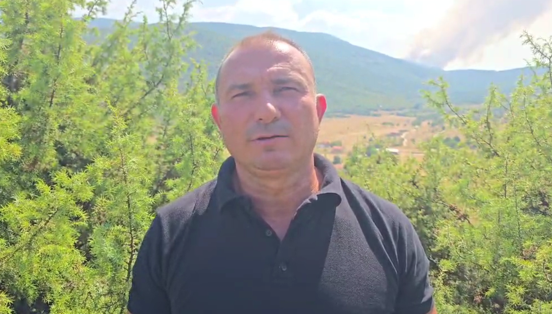 Активен пожар во ловиштето „Јасен“, на терен три хеликоптери
