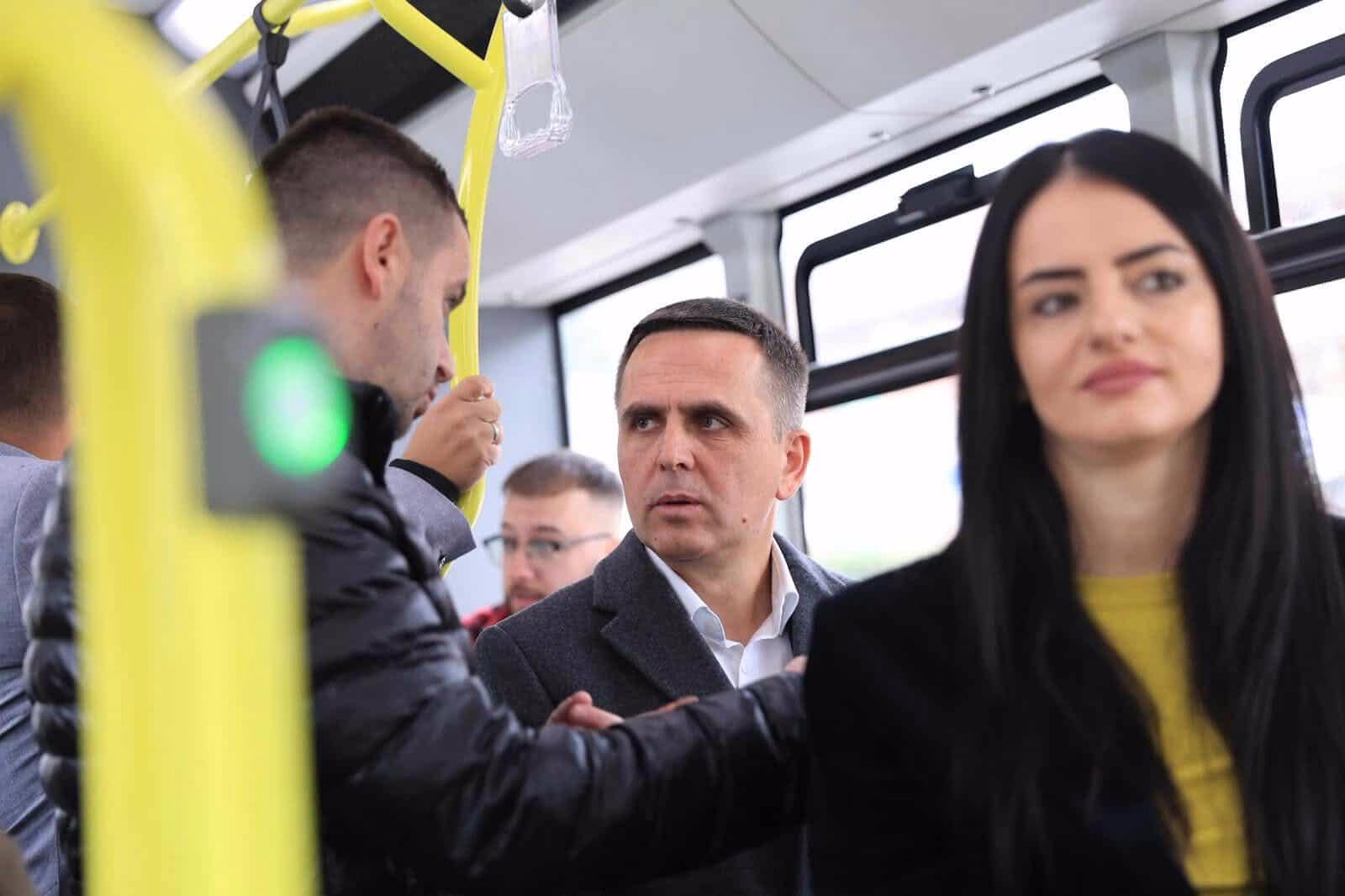 Касами: Јавниот превоз ќе биде бесплатен за сите граѓани на Тетово
