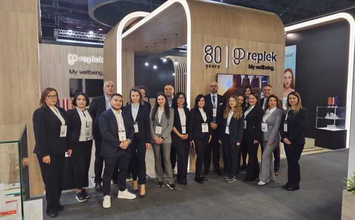 Replek Saem Frankfurt_Grupna