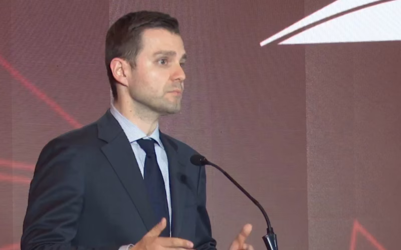 Муцунски од Самитот „Македонија 2025“: Имаме талент и знаење, време е потенцијалот да го претвориме во резултати